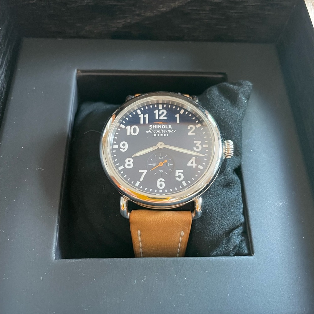 Shinola “The Runwell” 41 MM watch